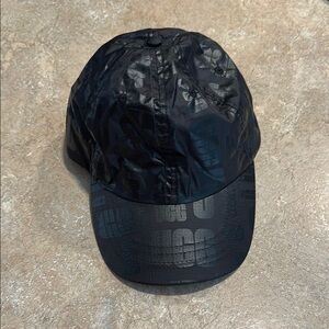 UGG Black Adjustable Cap NWOT Make me an offer! 🖤